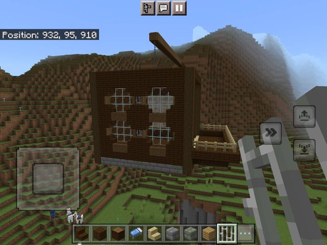 I am not liking how this has turned out :-| tried making a hanging house. Suggest me some changes.